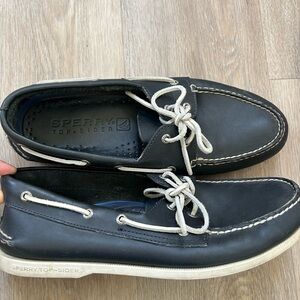 Sperry Men's Navy Leather Boat Shoes